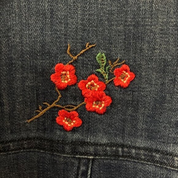 Madewell Embroidered Floral Denim Shirt Dress (wear once, pristine condition) - Picture 7 of 10